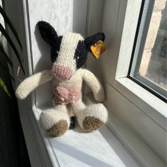 🐄[Alpaca & Wool] handmade wool & alpaca dairy cow doll - Picture 2 of 3